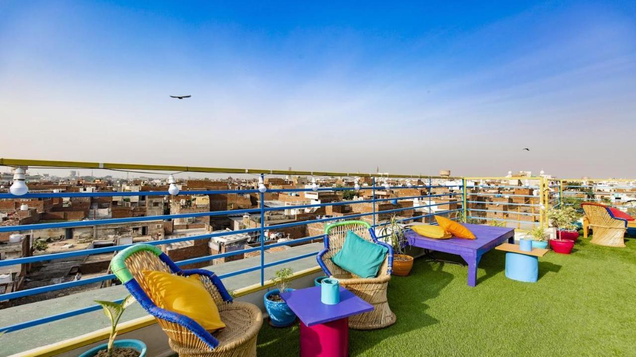 Madpackers Amritsar Bunks, Rooms, & Community Екстер'єр фото